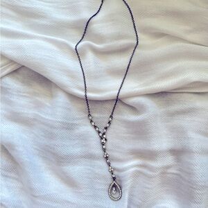 Tear drop necklace with crystals and lobster clasp